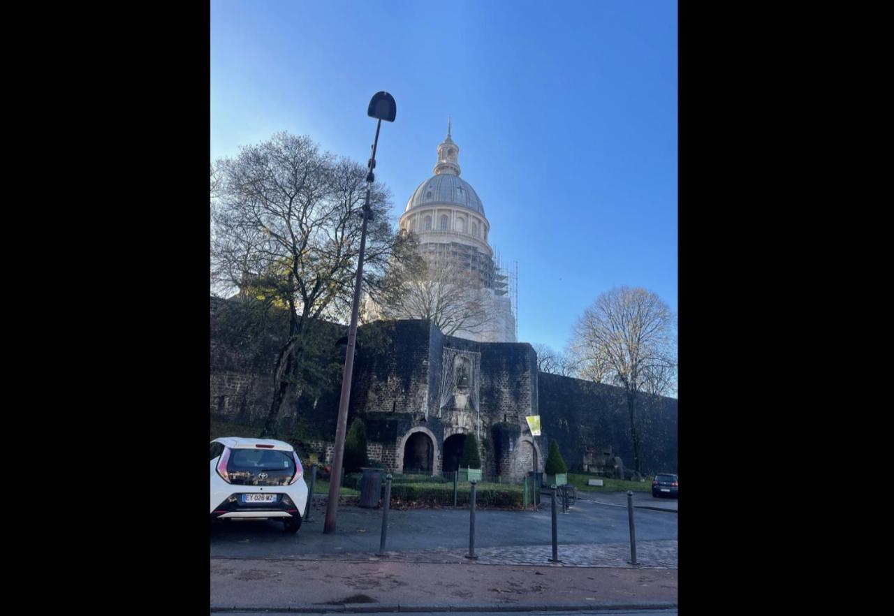 Le Henry Au Coeur De La Vieille Ville Boulogne-sur-Mer Dış mekan fotoğraf